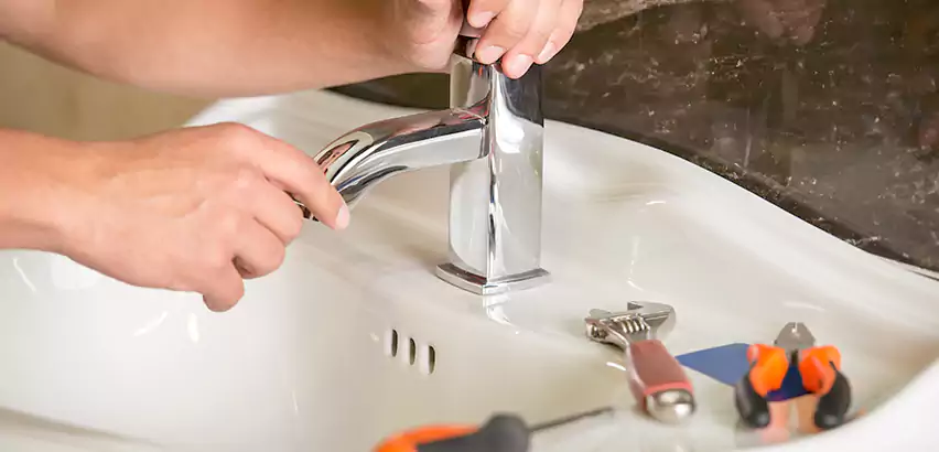 Bathtub Faucet Replacement in Orlando